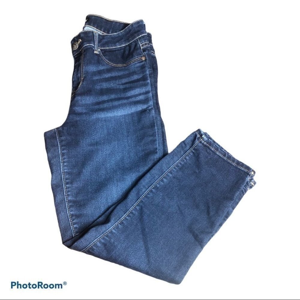 Jordache Denim Blue Capri Size 6